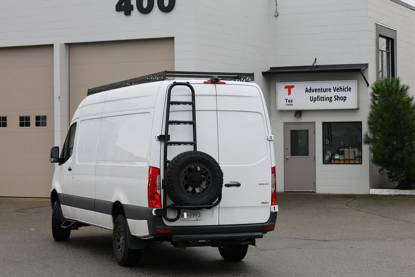 Sprinter Two-In-One Tire Ladder Carrier