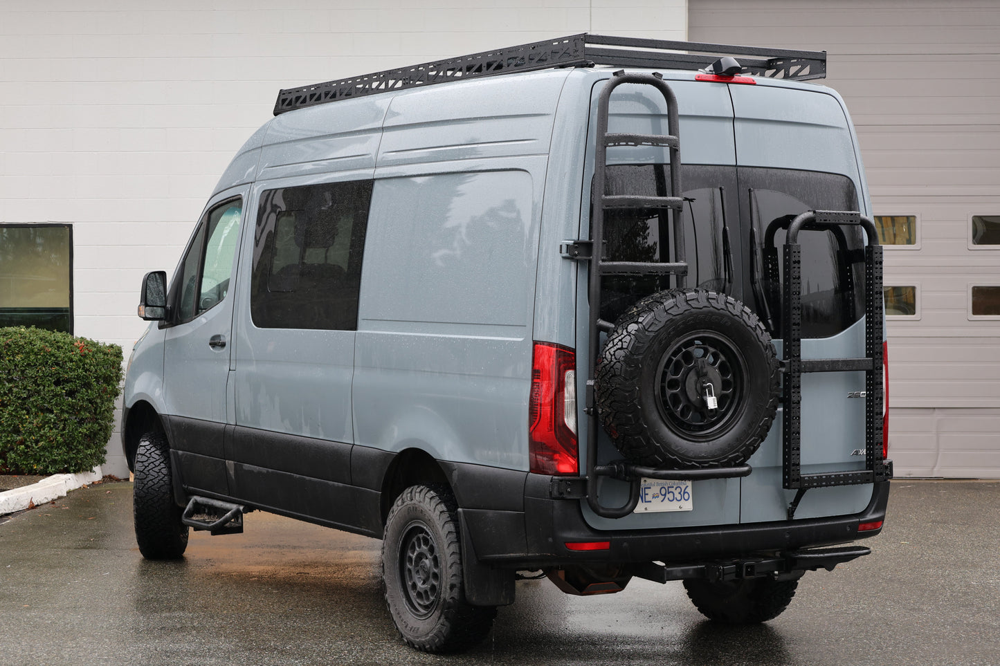 Sprinter Two-In-One Tire Ladder Carrier