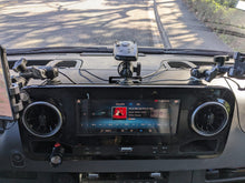 SPRINTER DASH ACCESSORIES AND PHONE MOUNTING SYSTEM