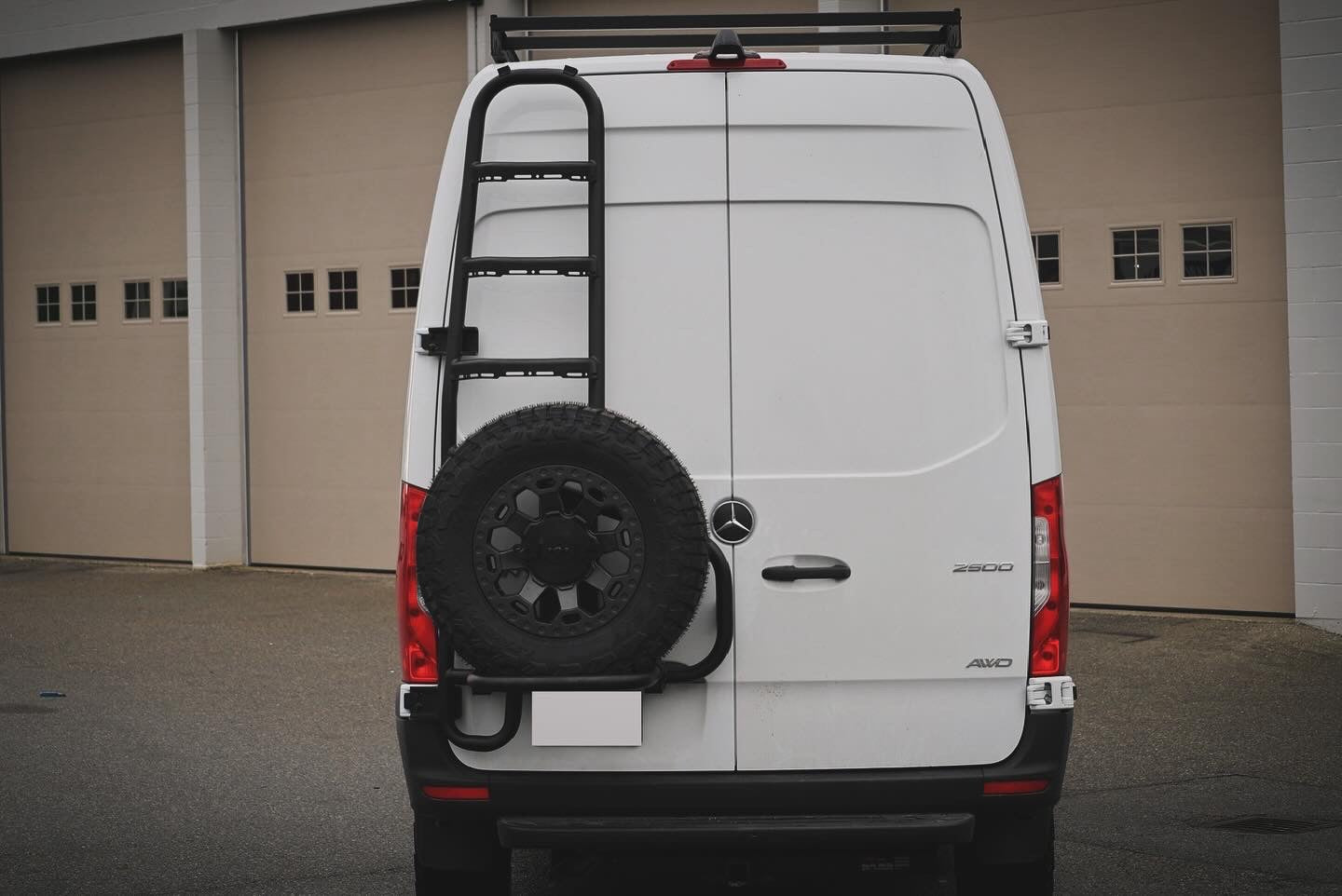 Sprinter Two-In-One Tire Ladder Carrier