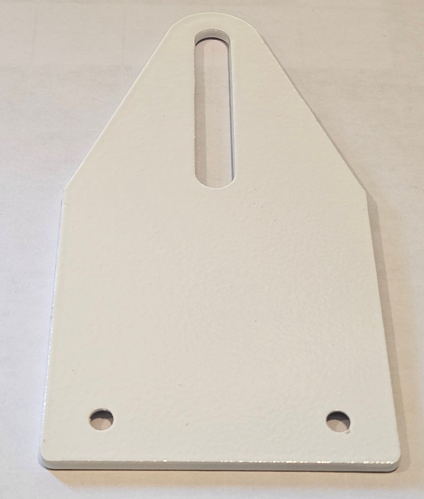 Upper Cabinet L-Track Mounting Kit.