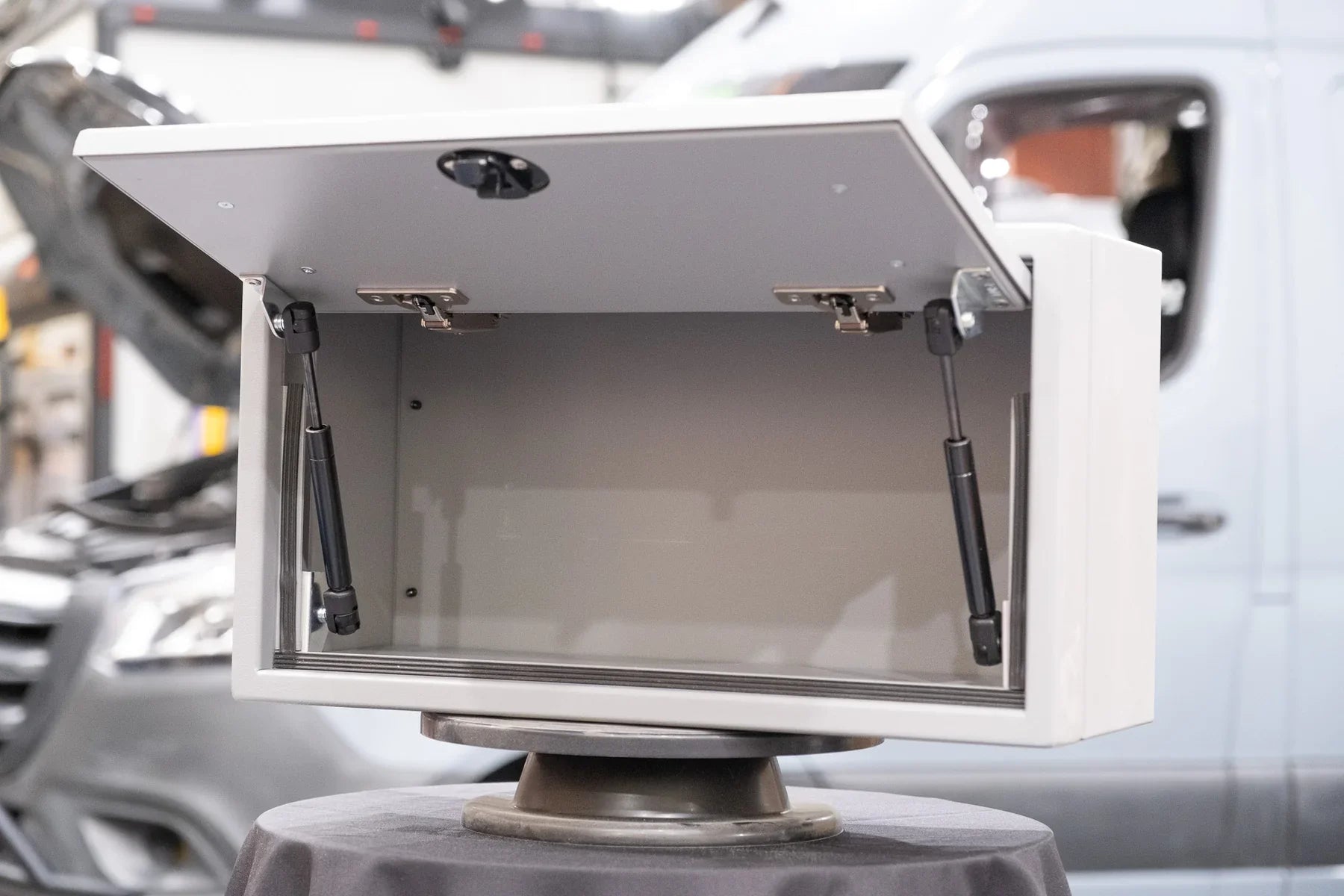 20" Ekko Cabinet - 20"x8"x11" - Foot of Bed.