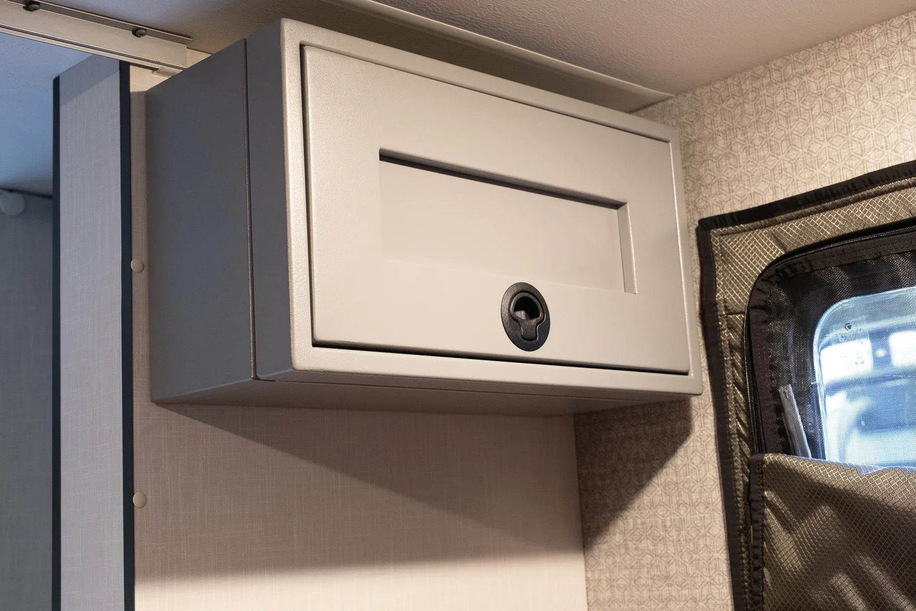 20" Ekko Cabinet - 20"x8"x11" - Foot of Bed.