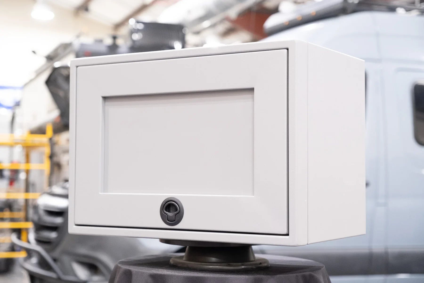 23" Ekko Cabinet - 23"x14.5"x16" - Passenger Side.