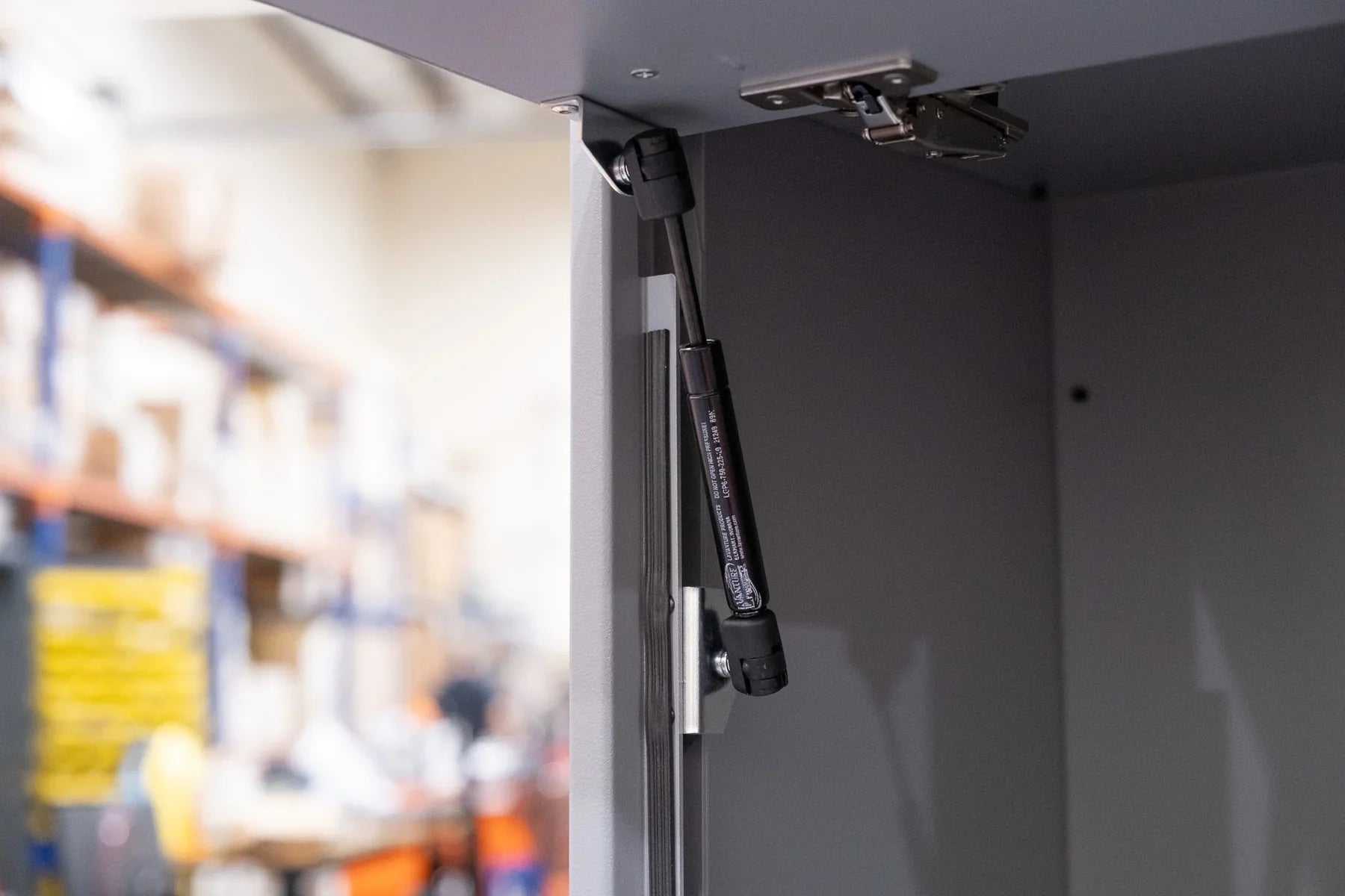 23" Ekko Cabinet - 23"x14.5"x16" - Passenger Side.