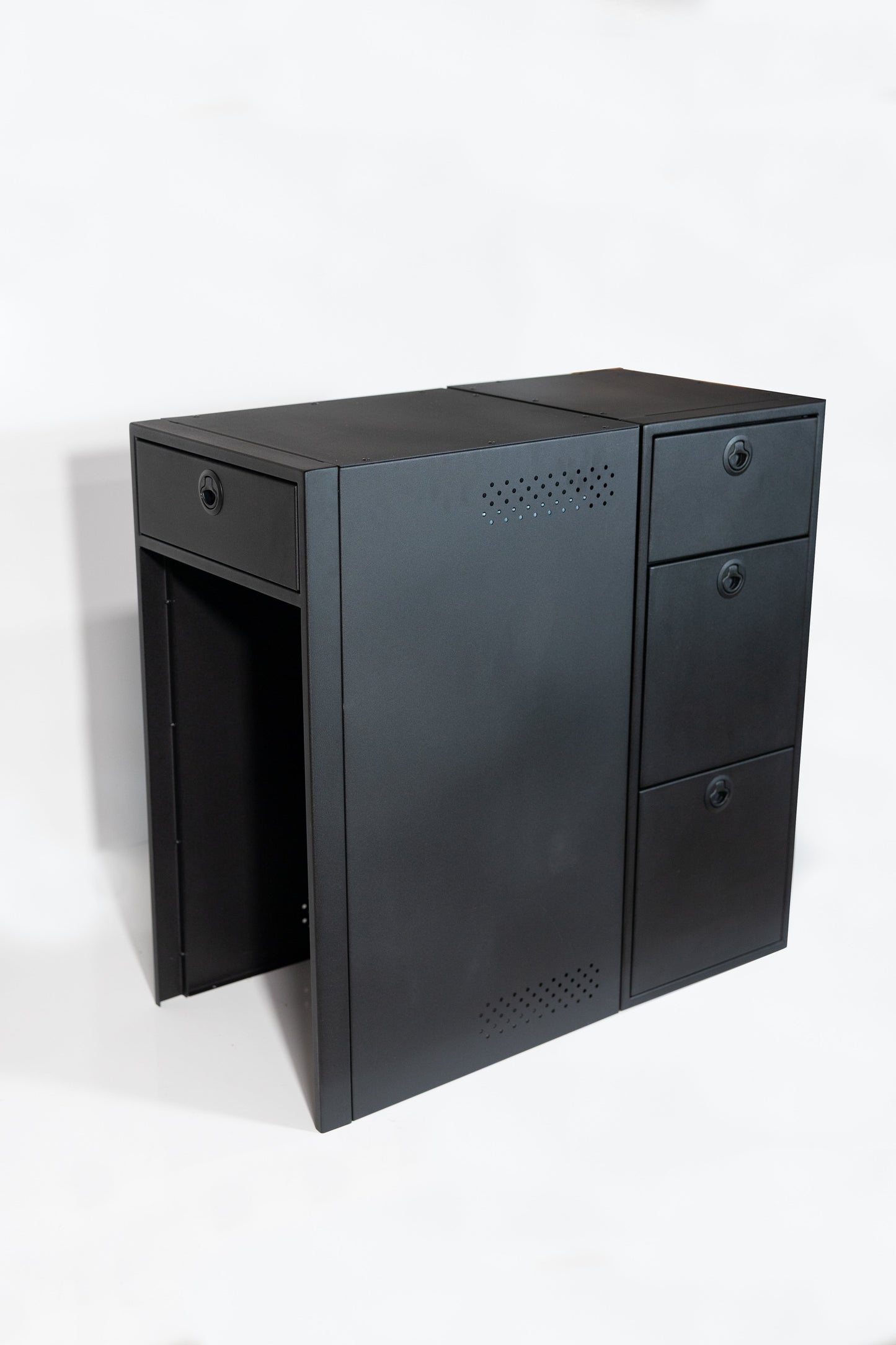 18" Fridge Base - Nova Kool