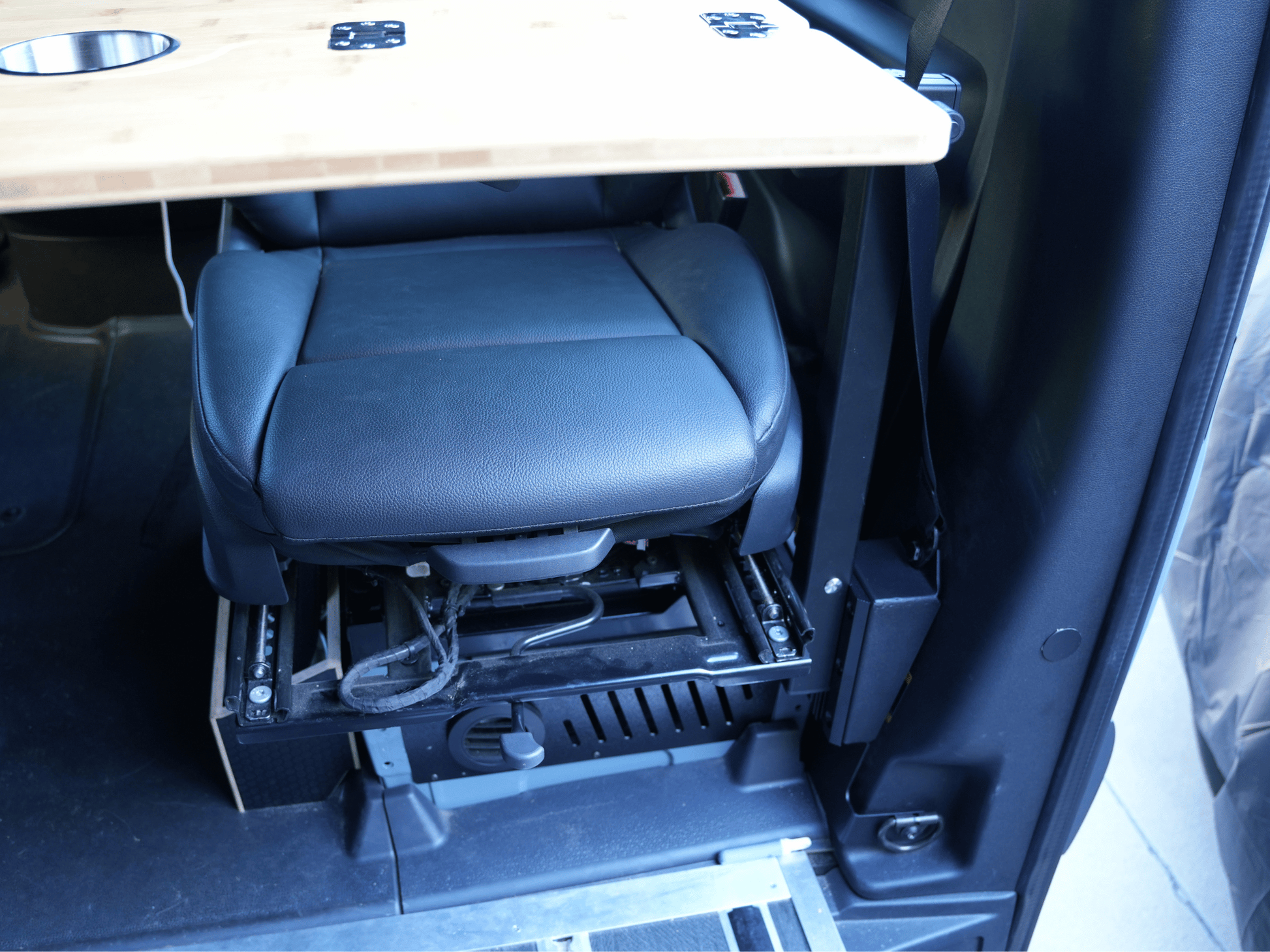 Sprinter Passenger B-Pillar Table Adapter.